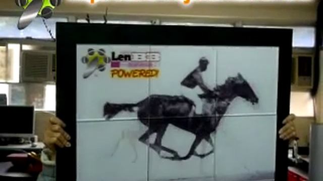 Amazing animated horse running using LenBB tiles смотреть онлайн