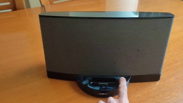 Bose SoundDock Series II смотреть онлайн