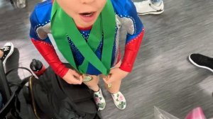 Оливия впервые поехала на соревнования по гимнастике 2022 в город Тампа США