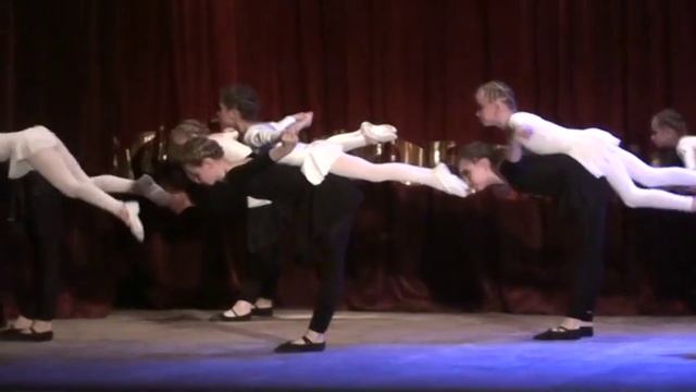 Коллектив "Кураж" танец "Полет" Часть 2 смотреть онлайн