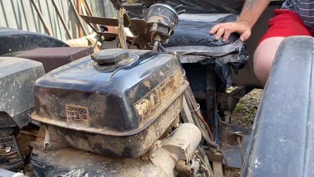 Сдаём срочно металлолом! Цены на металл! Обзор Вездехода! Металлокоп / Коп металлолома смотреть онлайн