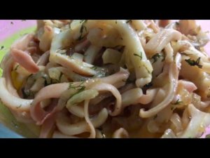 Кальмары с луком в мультиварке. Готовлю в Oursson 5010.