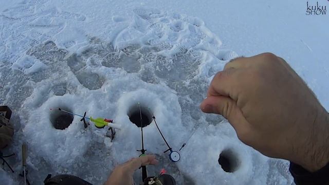 Ротан в затоне Иртыша. Рыбалка зимой 2022-23. смотреть онлайн