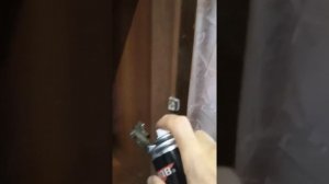 От скрипа  мебельных дверок !