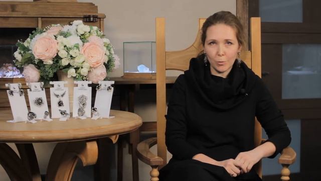 Цветотерапия или хромотерапия черного цвета на примере ювелирных украшенией, черные камни в серебре смотреть онлайн