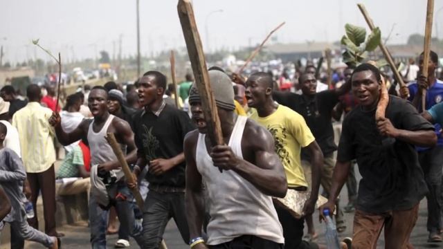 10 Most Controversial Decisions in Football смотреть онлайн