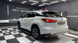 Lexus RX 300: система кругового обзора