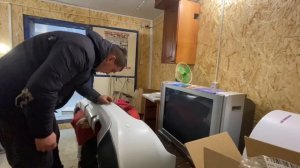 УСТАНОВКА ПАРКТРОНИКОВ НА LADA GRANTA CROSS 2023 + АНТИКОР ПОД БАМПЕРОМ