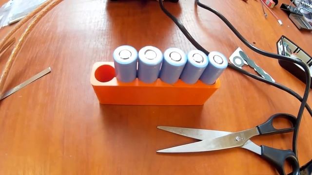 КРУТОЙ АППАРАТ для ТОЧЕЧНОЙ СВАРКИ АККУМУЛЯТОРОВ смотреть онлайн