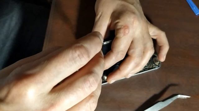 Замена батареи IPhone 6. Replacing The IPhone 6 Battery.