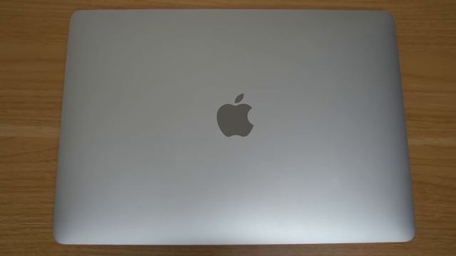 MacBook Pro 13" (2020) - One Month Later Review! смотреть онлайн