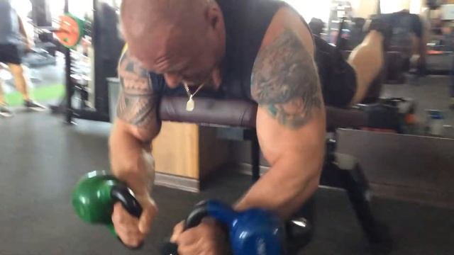 Отведения супинированных локтей с гирями лёжа горизонтально смотреть онлайн