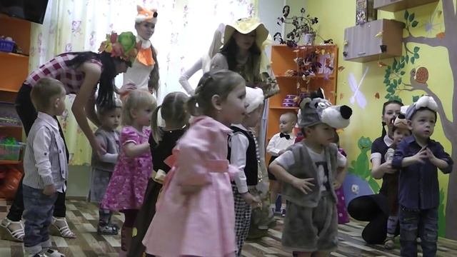 Осенний утренник Ясли с 2,5 до 3лет смотреть онлайн