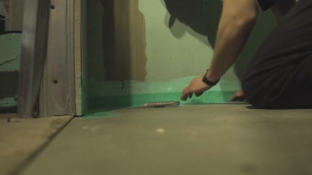 Soviet Flat Renovation Pt. 4 / Drywall & Bathroom Tiling смотреть онлайн