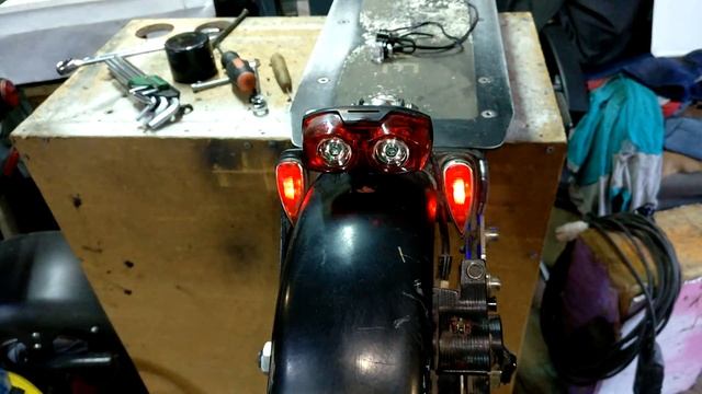 Стоп сигнал для электросамоката смотреть онлайн