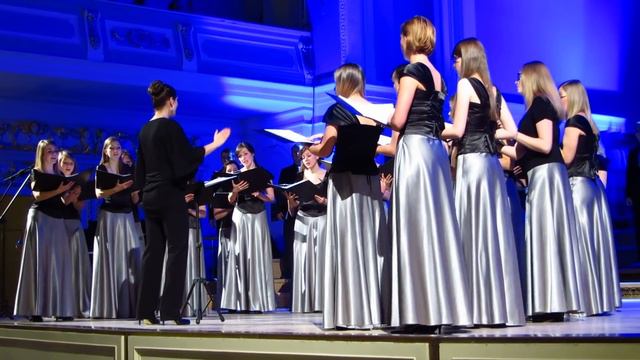 AMU Choir - My Heart Will Go On смотреть онлайн