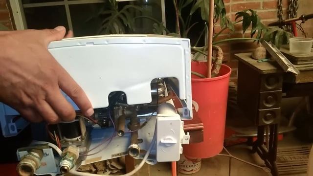 Calentador De Paso No Enciende – Boiler De Paso No Enciende смотреть онлайн