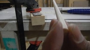 Изготовление мебельных шкантов с канавками для клея своими руками.