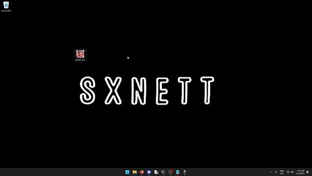 This is how you create a computer virus ....as a prank (python tutorial) смотреть онлайн