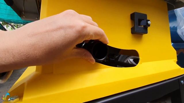 เลื่อยโต๊ะวงเดือน Stanley SST1801 Table Saw Unboxing & Review смотреть онлайн