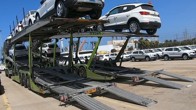 SEAT ARONA. загрузка машин на автовоз с @sanyoktrucker7622 смотреть онлайн