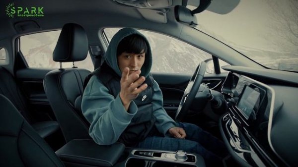 Обзор на электромобиль GAC AION S