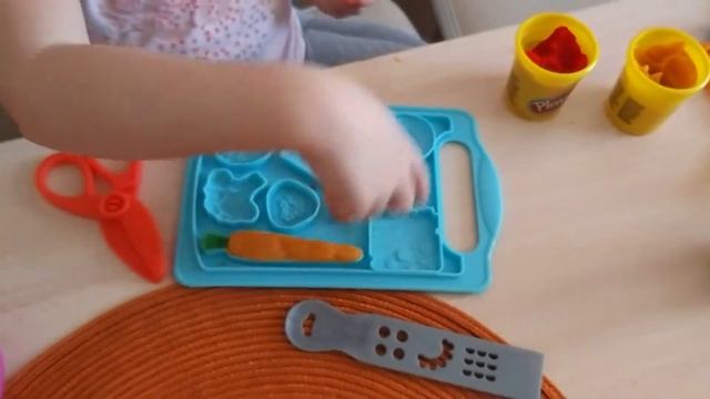 Лепим овощи и фрукты из Play Doh смотреть онлайн