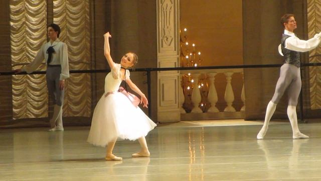 "КОНСЕРВАТОРИЯ" ("Школа танцев") фрагм. АРБ смотреть онлайн