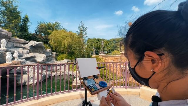 Sketching fountains in Disneyland (Chatty Vlog) | Hong Kong Plein Air with Gouache смотреть онлайн