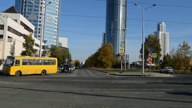 Улица Челюскинцев и Макаровский мост смотреть онлайн