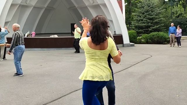 ЛЮБИ МЕНЯ ТАК, ЧТОБЫ СЕРДЦЕ ЗАБИЛОСЬ! 16 СЕНТЯБРЯ 2023 ТАНЦЫ ХАРЬКОВ УКРАИНА смотреть онлайн