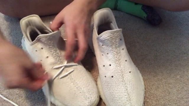How To Lace Up Your Adidas Yeezy Boost 350 V2 смотреть онлайн