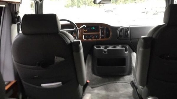 2003 Dodge Ram Van