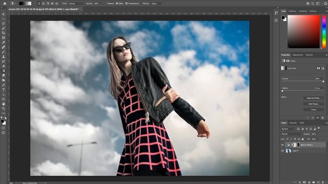 How to Create a Black and White Gradient in Photoshop CC (2022) смотреть онлайн