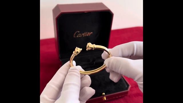Unboxing Video | Panthere de Cartier Bracelet, Yellow gold, tsavorite garnets, onyx смотреть онлайн