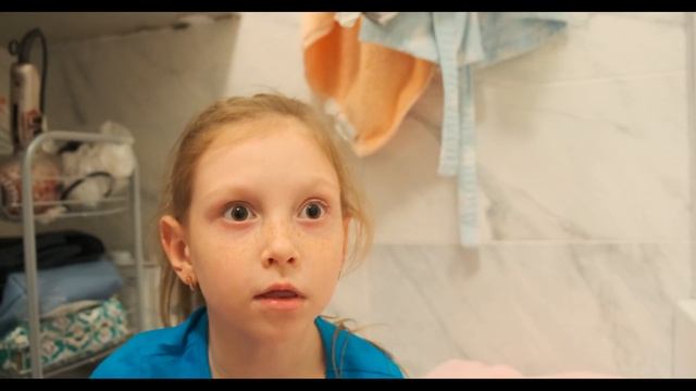 Необычный гость у Вероники дома. Что подумал папа? смотреть онлайн