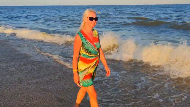 Вечернее море 🌊 Прогулка Чёрное море Пляж Затока Рута 👍Семейный отель Ruta Family Club Hotel 2020 👌 смотреть онлайн