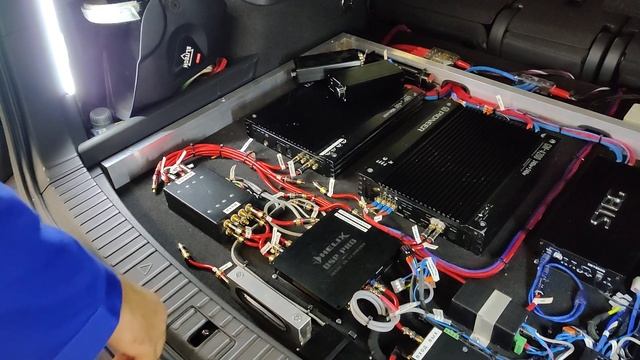 R.i.p. или усилители за 4 тр и самодельные провода опять победили) смотреть онлайн