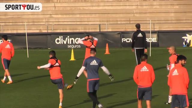 Barragán asusta con su nueva máscara смотреть онлайн