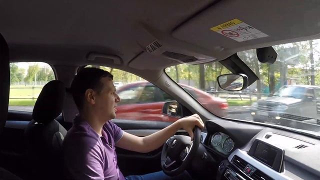 BMW Х1 F48. Какой он младший кроссовер от БМВ в базе. смотреть онлайн