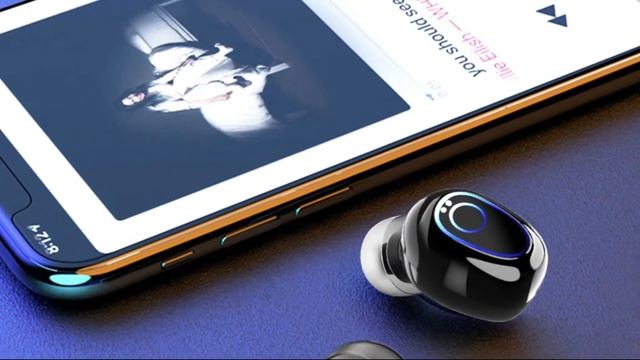 Беспроводные наушники YH-03. TWS наушники с Power Bank на 10000мА смотреть онлайн