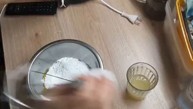 Мороженое "пломбир" лимонный. Рецепт № 3 смотреть онлайн