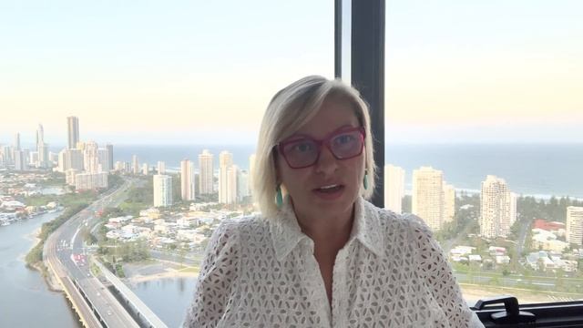 ВОДОЛЕЙ - ГОРОСКОП на АПРЕЛЬ 2022 года от ANGELA PEARL смотреть онлайн