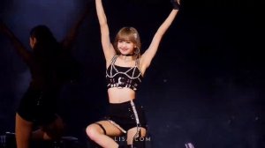 LISA BLACKPINK Dance Swalalla FanCam#Lisa#Blackpink#Dance#Swalalala#Live Concert