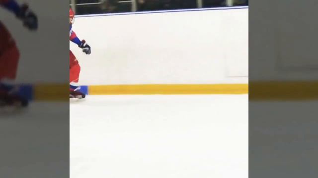 Что такое Crossover в хоккее? Как научиться выполнять Crossover?