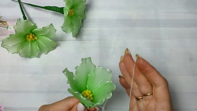 Композиция из капрона Красивые цветы лепесток сердечком Подробный мастер класс\Master diy смотреть онлайн