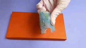 Кулоны из эпоксидной смолы и металлических рамок