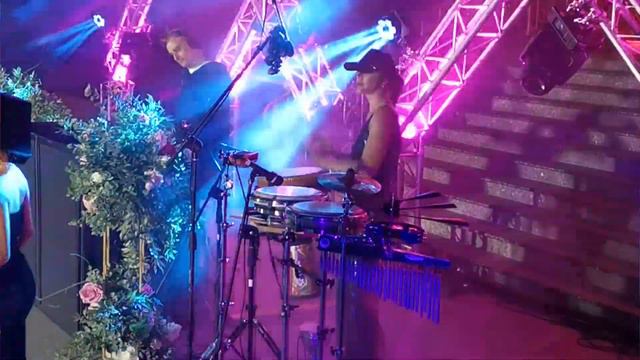 Saxophone Syntheticsax & Dj Kiriloff & Miss Percussion - Secret Garden Party (Live) смотреть онлайн