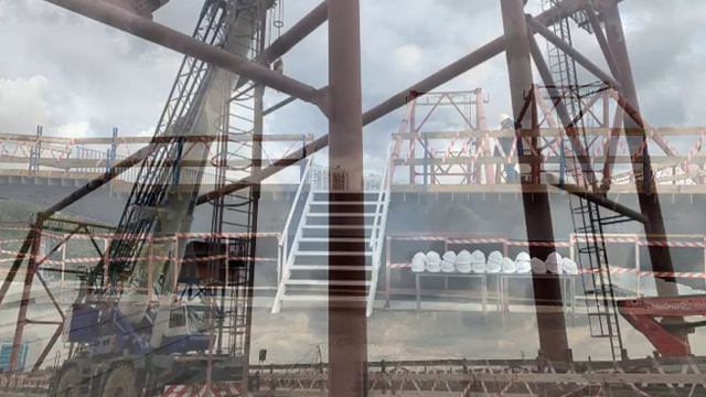 Осмотр хода строительства моста через Москву-реку в Нагатинской пойме возле парка «Остров Мечты» смотреть онлайн