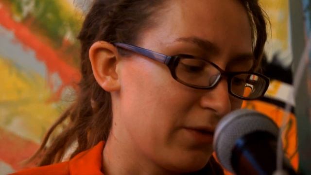 Маша Третьякевич - Танцы на подоконниках (Иваново, НИМ) смотреть онлайн